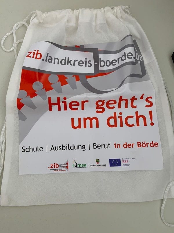 give-away-beutel-non-woven